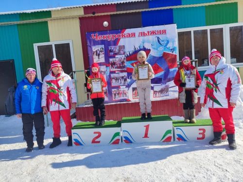 На лыжной базе Дрожжановского лесничества прошли соревнования «Чекурская лыжня»