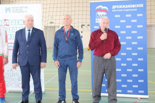 В Дрожжановском районе прошел межрайонный турнир по волейболу на призы партии «ЕДИНАЯ РОССИЯ», посвященный памяти Саяра Абязова
