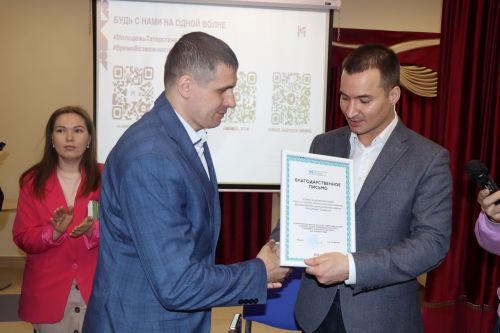 Дрожжановский район с рабочим визитом посетил министр по делам молодежи РТ