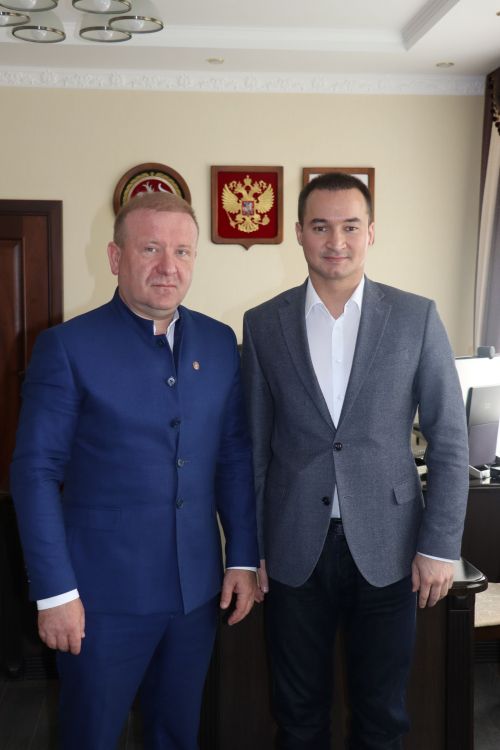 Дрожжановский район с рабочим визитом посетил министр по делам молодежи РТ