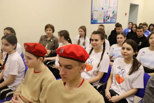 Дрожжановский район с рабочим визитом посетил министр по делам молодежи РТ