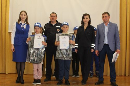 В Дрожжаном прошёл муниципальный этап конкурса “Безопасное колесо”