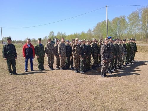 Юноши-учащиеся 10 классов общеобразовательных школ Дрожжановского района прошли учебные стрельбы в Казани