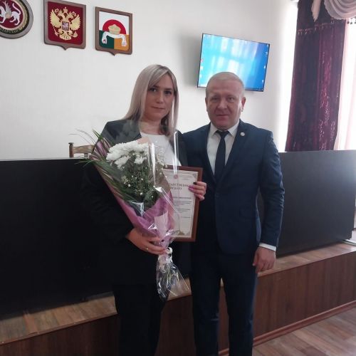 На Дрожжановском деловом понедельнике прошло награждение в честь дня местного самоуправления