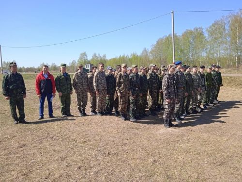 Юноши-учащиеся 10 классов общеобразовательных школ Дрожжановского района прошли учебные стрельбы в Казани