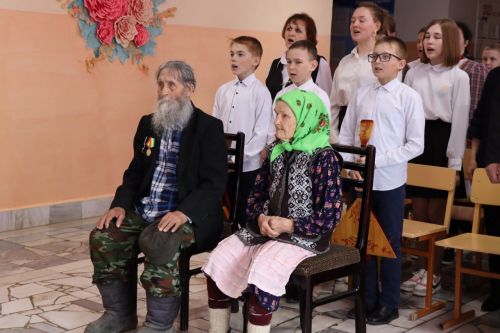 В Дрожжановском районе труженики тыла принимают поздравления