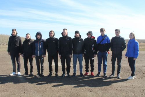 В Дрожжановском техникуме прошел конкурс по автомногоборью среди студентов