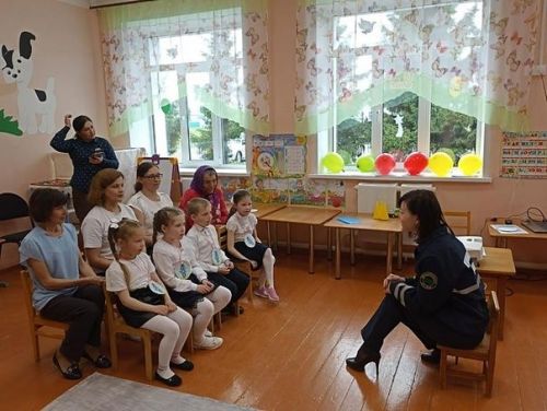В Убеевском детском саду Дрожжановского района провели мероприятие по ПДД