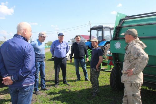 В Дрожжановском районе проверили готовность кормозаготовительной техники