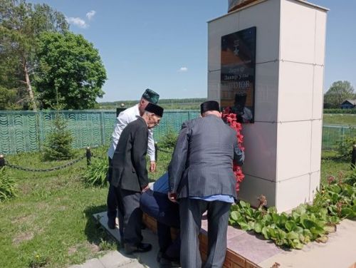 В Новокакерлинской школе Дрожжановского района отметили день рождения Героя Советского Союза Зарифа Алимова