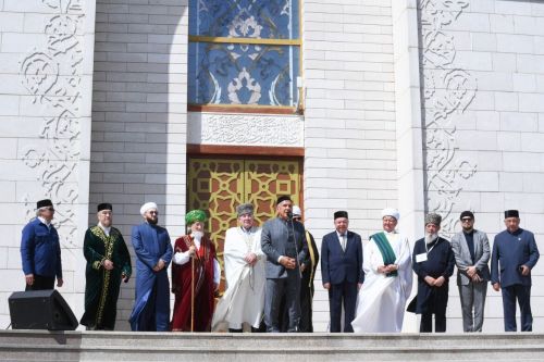 У любого народа без религии и без Всевышнего нет будущего