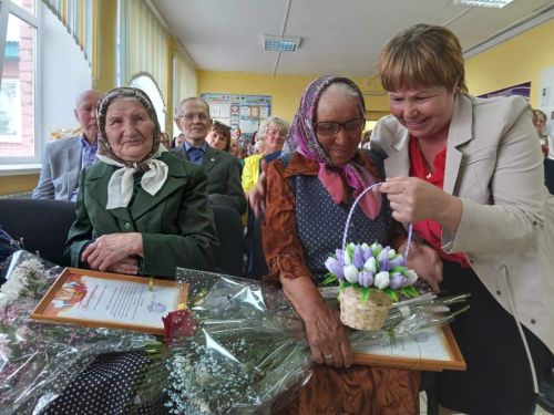 Новоильмовская школа Дрожжановского района отметила 160-летие