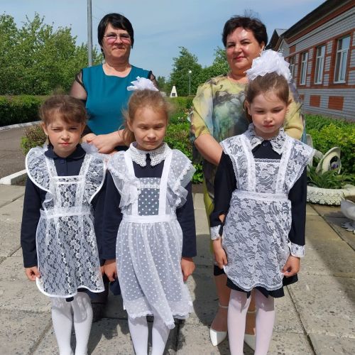Выпускники бывают и маленькие: в Татарско-Безднинской начальной школе-садике прозвенел последний звонок