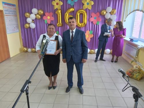 Новоильмовская школа Дрожжановского района отметила 160-летие