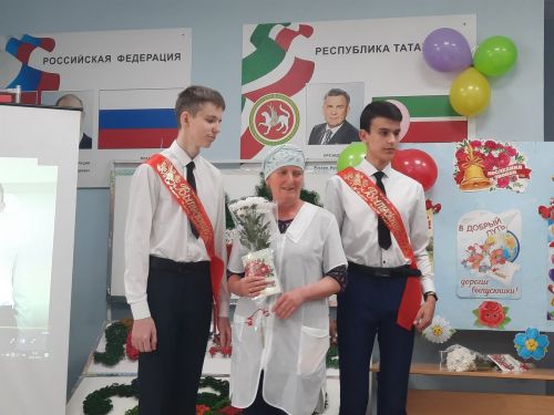 В Новокакерлинской школе Дрожжановского района прозвенел последний звонок