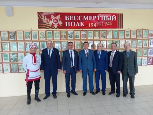 Новоильмовская школа Дрожжановского района отметила 160-летие