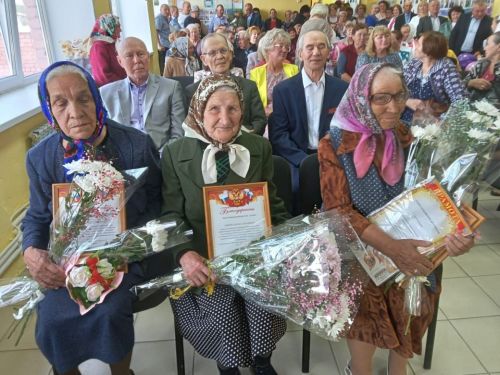 Новоильмовская школа Дрожжановского района отметила 160-летие