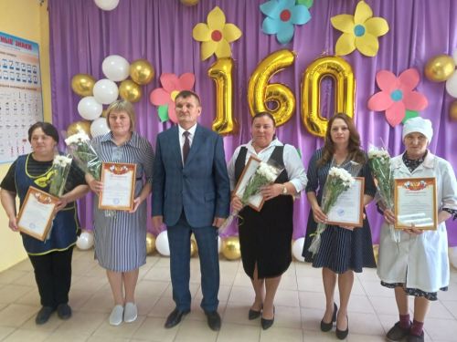Новоильмовская школа Дрожжановского района отметила 160-летие