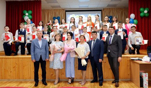 Детская школа искусств Дрожжановского района выпустила своих талантов