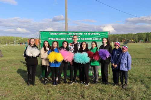 Дрожжановский турнир по футболу памяти Кудрявцева Тимофея Арсентьевича состоялся: победители награждены