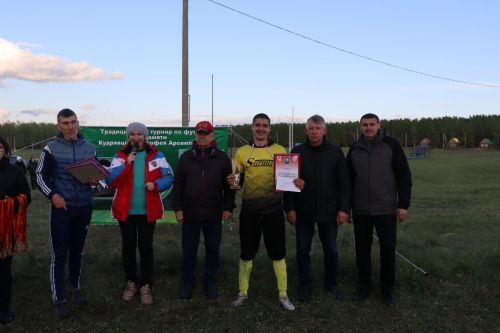 Дрожжановский турнир по футболу памяти Кудрявцева Тимофея Арсентьевича состоялся: победители награждены