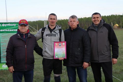 Дрожжановский турнир по футболу памяти Кудрявцева Тимофея Арсентьевича состоялся: победители награждены