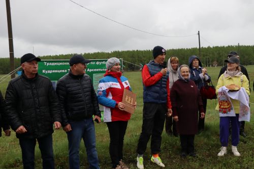 Дрожжановский турнир по футболу памяти Кудрявцева Тимофея Арсентьевича состоялся: победители награждены