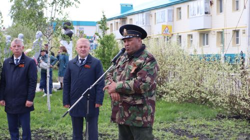 «Пограничникам всех поколений» посвящается: в Дрожжановском районе открыт памятник пограничникам
