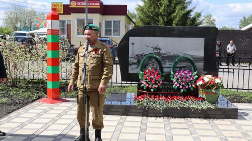 «Пограничникам всех поколений» посвящается: в Дрожжановском районе открыт памятник пограничникам