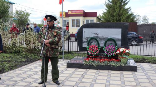 «Пограничникам всех поколений» посвящается: в Дрожжановском районе открыт памятник пограничникам