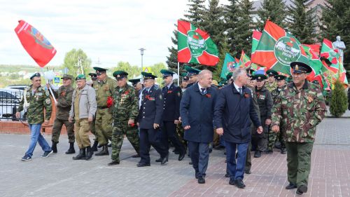 «Пограничникам всех поколений» посвящается: в Дрожжановском районе открыт памятник пограничникам
