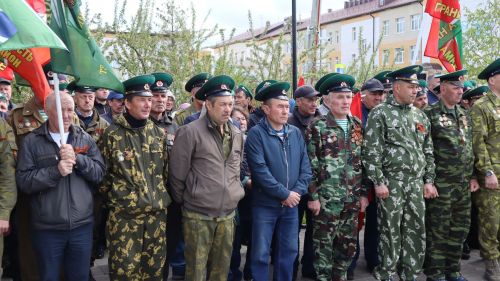 «Пограничникам всех поколений» посвящается: в Дрожжановском районе открыт памятник пограничникам