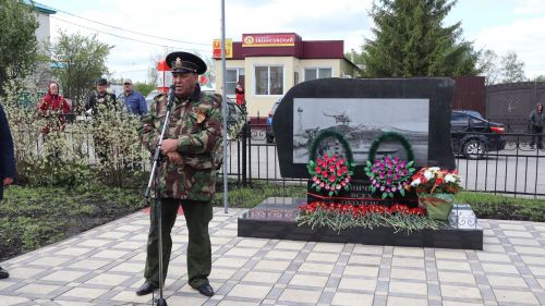 «Пограничникам всех поколений» посвящается: в Дрожжановском районе открыт памятник пограничникам