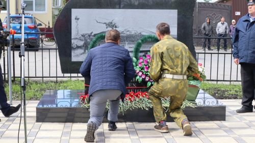 «Пограничникам всех поколений» посвящается: в Дрожжановском районе открыт памятник пограничникам
