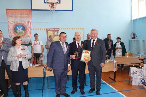 Уехала на велосипеде: Дрожжановский турнир по борьбе памяти Героя Советского Союза С.А Уганина состоялся