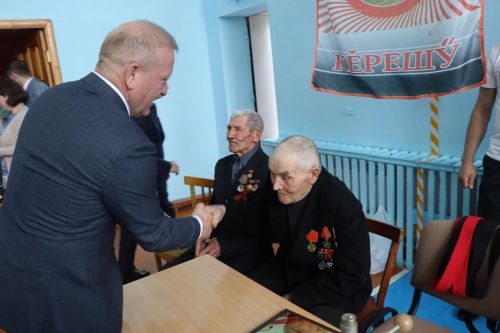 Уехала на велосипеде: Дрожжановский турнир по борьбе памяти Героя Советского Союза С.А Уганина состоялся
