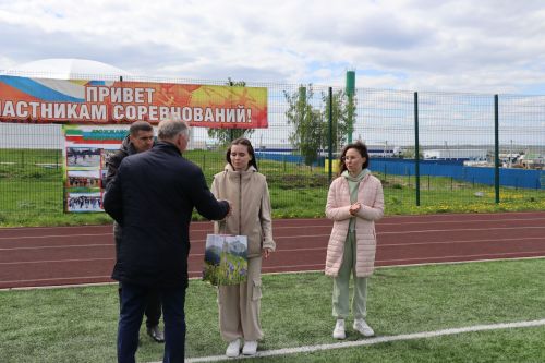 Традиционный открытый районный турнир по мини-футболу памяти Марата Салахова на Дрожжановской земле состоялся
