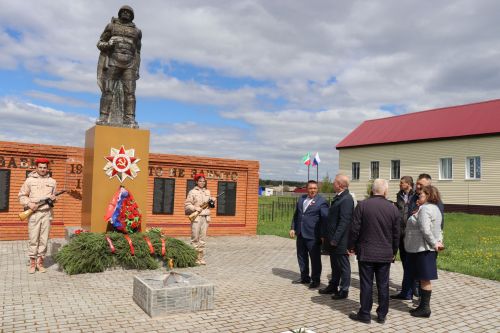 Уехала на велосипеде: Дрожжановский турнир по борьбе памяти Героя Советского Союза С.А Уганина состоялся