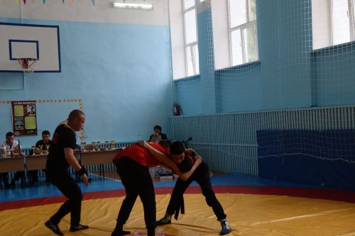 Уехала на велосипеде: Дрожжановский турнир по борьбе памяти Героя Советского Союза С.А Уганина состоялся