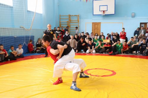 Уехала на велосипеде: Дрожжановский турнир по борьбе памяти Героя Советского Союза С.А Уганина состоялся