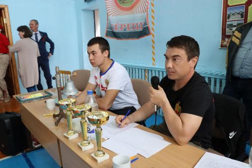 Уехала на велосипеде: Дрожжановский турнир по борьбе памяти Героя Советского Союза С.А Уганина состоялся