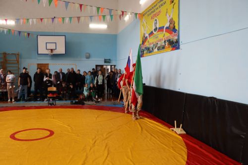 Уехала на велосипеде: Дрожжановский турнир по борьбе памяти Героя Советского Союза С.А Уганина состоялся
