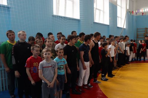 Уехала на велосипеде: Дрожжановский турнир по борьбе памяти Героя Советского Союза С.А Уганина состоялся