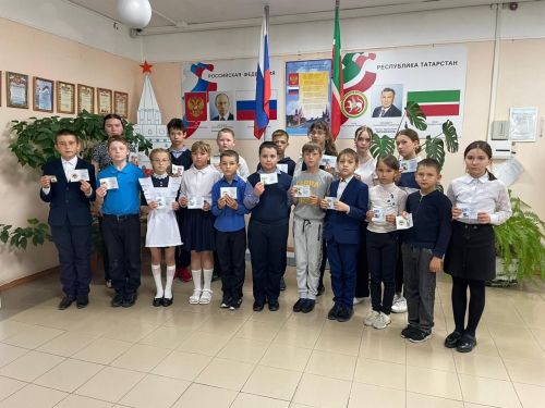 В Дрожжановском районе продолжается вручение знаков отличия ВФСК «Готов к труду и обороне»