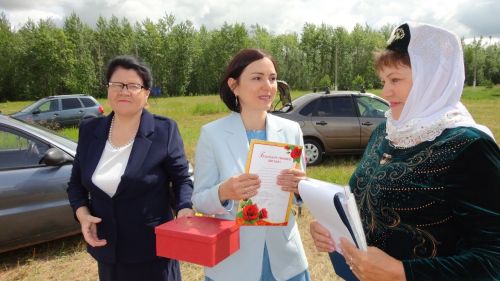 Чүпрәледә пенсионерлар Сабантуйга җыелды