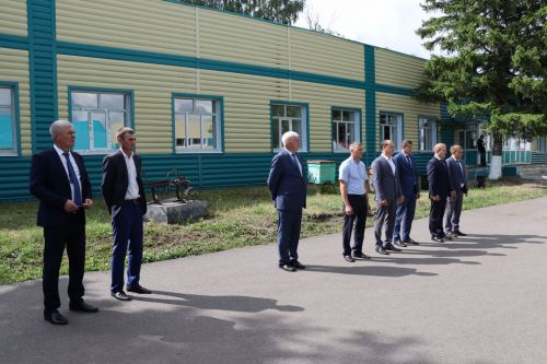 Выпускникам Дрожжановского техникума вручили дипломы