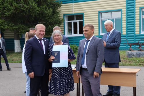 Выпускникам Дрожжановского техникума вручили дипломы