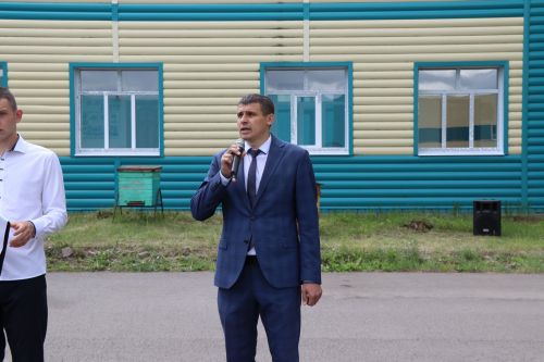 Выпускникам Дрожжановского техникума вручили дипломы