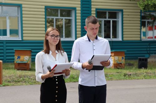 Выпускникам Дрожжановского техникума вручили дипломы