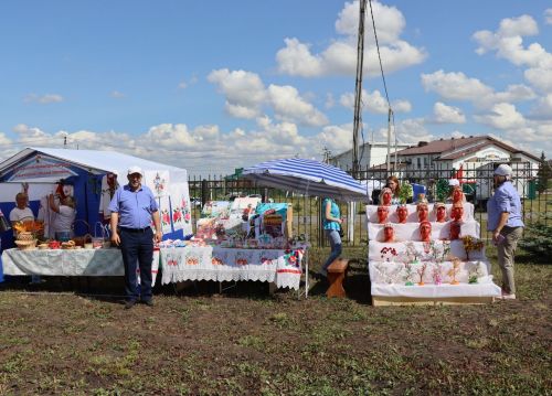 В Дрожжановском районе проходит фестиваль «Троицкие напевы»